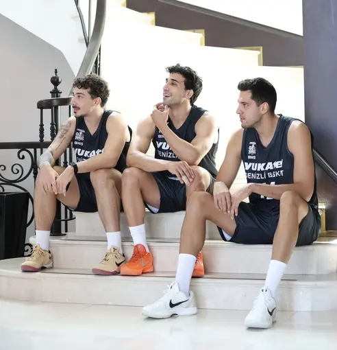 Denizli Basket’te yeni kadro görücüye çıktı
