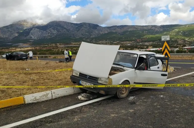 Denizli’de kavşaktan ölümlü kaza
