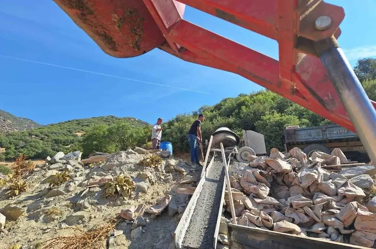 Devletten beklemediler, imeceyle çözdüler
