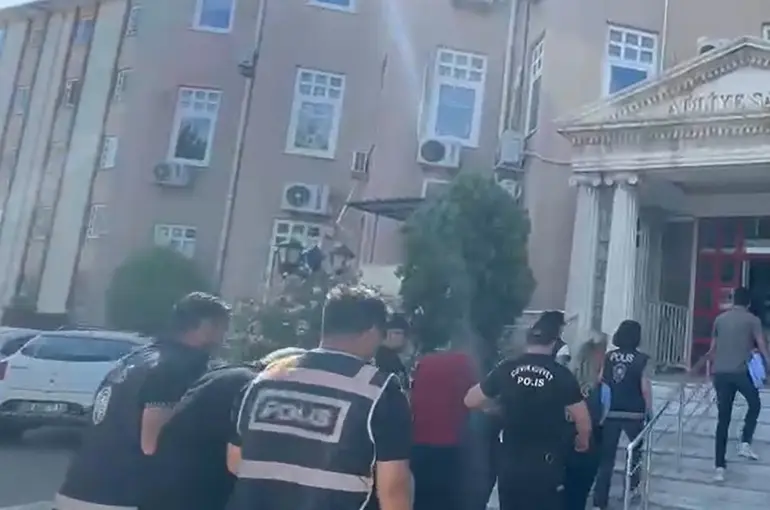 Didim’de fuhuş operasyonu: 4 tutuklama
