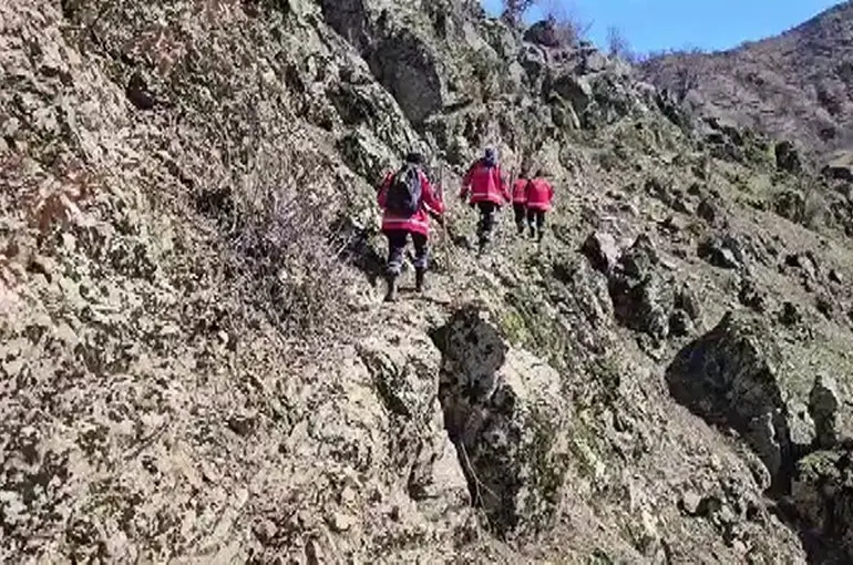 Diyarbakır’da kayıp adam her yerde aranıyor
