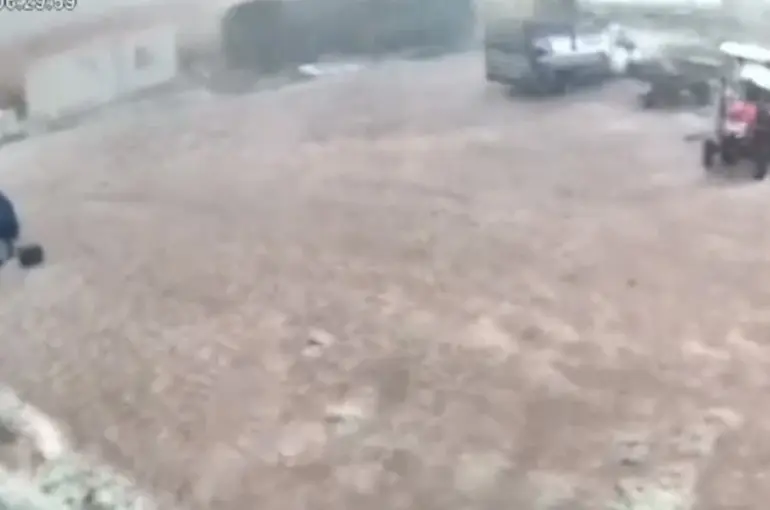 Diyarbakır’da şiddetli fırtına
