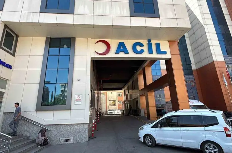 Diyarbakır’da silahlı kavgada 1 kişi hayatını kaybetti
