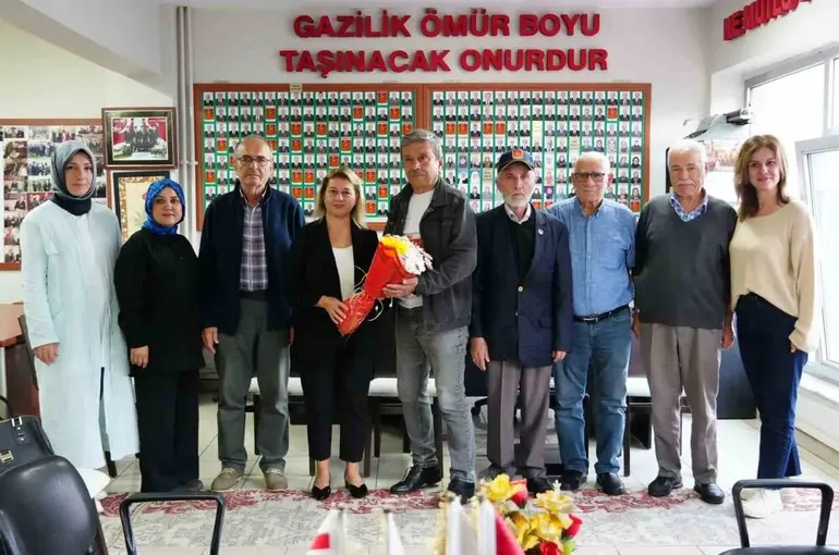 Düzce’de Gaziler Günü’nde anlamlı ziyaret

