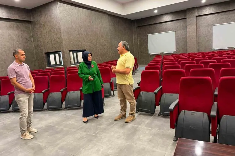 Düzce’de yeni eğitim yılı öncesi okullarda hazırlık mesaisi
