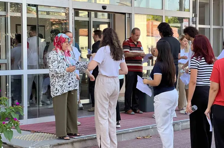 (Düzeltme) Ankara’da 2026-KPSS A Grubu Sınavı başladı
