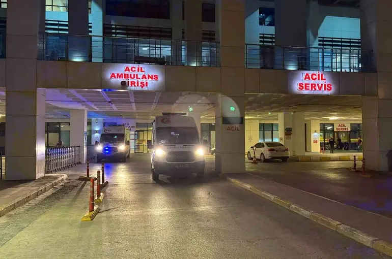 Edirne’de aile faciası: 4 yaralı
