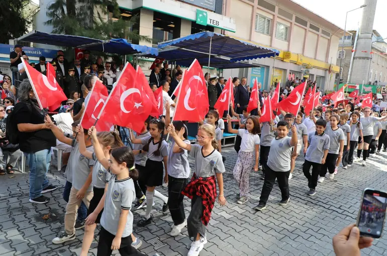 Edremit’in Kurtuluşunun 104. yılı coşkuyla kutlanacak
