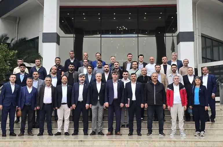 Eğitim-Bir-Sen Manisa’da delege seçimlerini tamamladı
