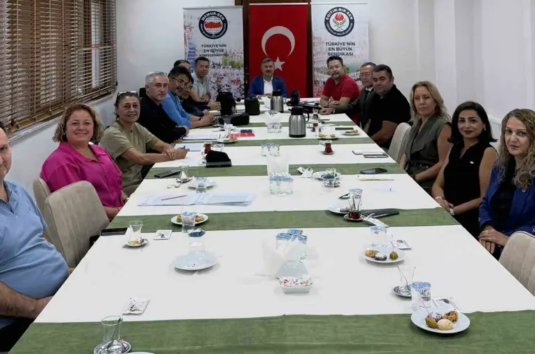 Eğitim-Bir-Sen Muğla’da genel kurul hazırlıkları sürüyor
