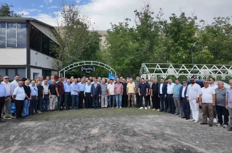 Eken, Gürün’de STSO üyeleriyle buluştu

