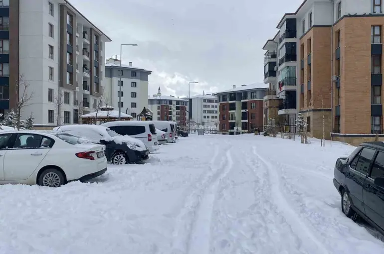 Elazığ’da eğitim-öğretime 1 gün daha ara verildi
