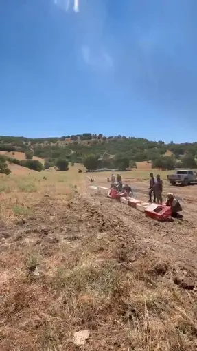 Elazığ’da kenelerle mücadele için doğaya keklik bırakıldı
