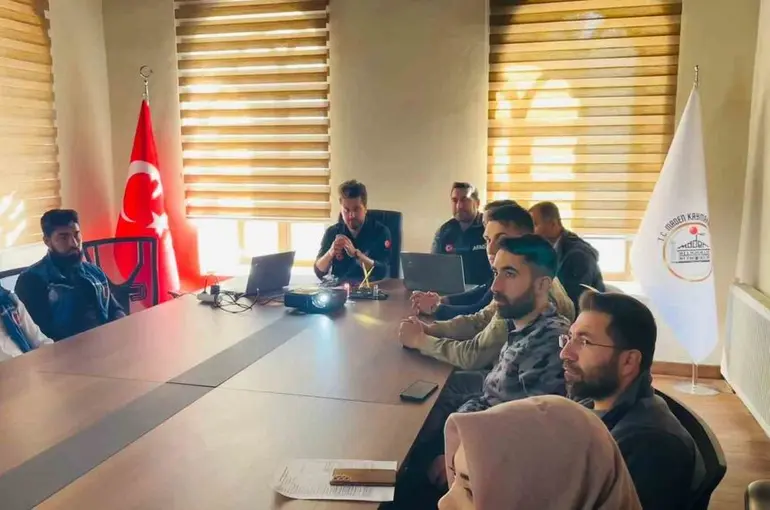 Elazığ’da Türkiye afet müdahale planı toplantısı
