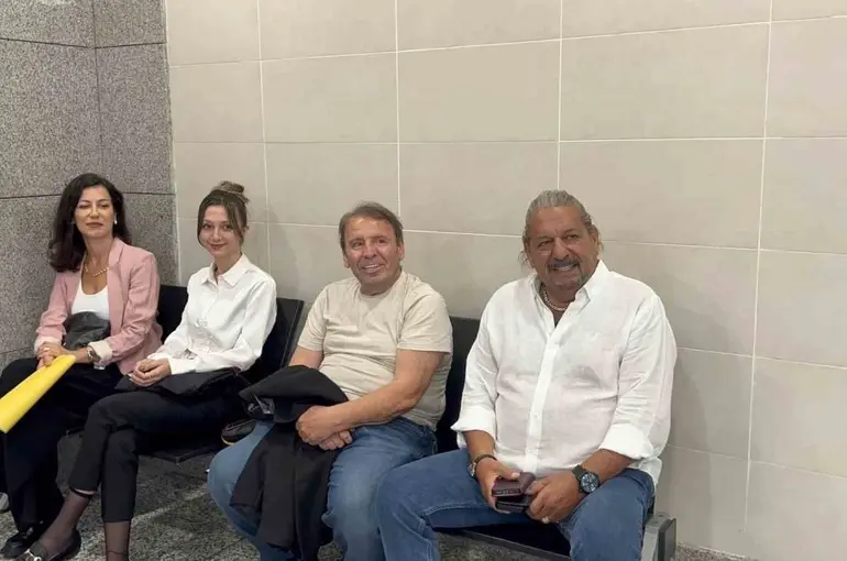 Erman Toroğlu beraat etti
