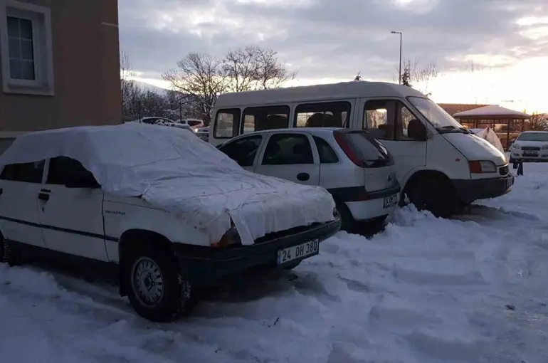 Erzincan buz tuttu
