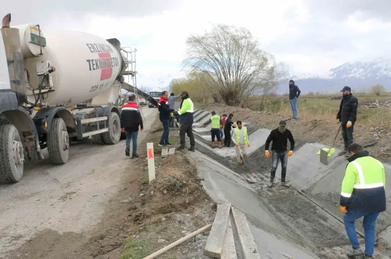 Erzincan’da sulama altyapısı güçleniyor
