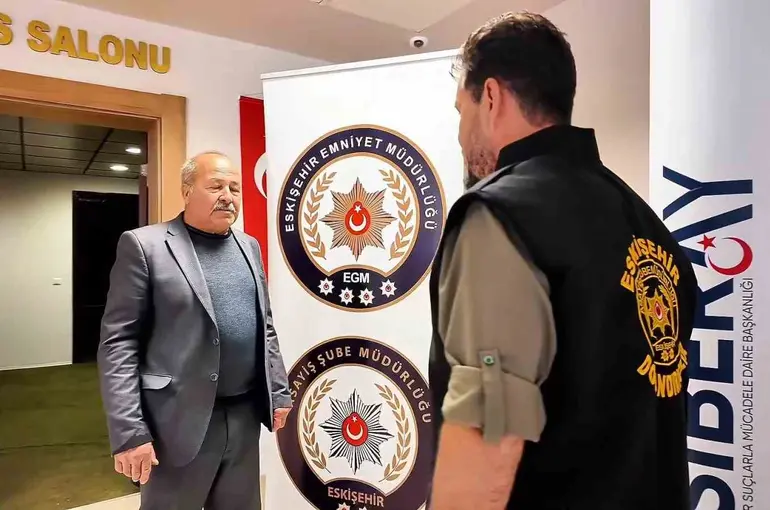 Eskişehir emniyetinden muhtarlara yönelik dolandırıcılık uyarısı
