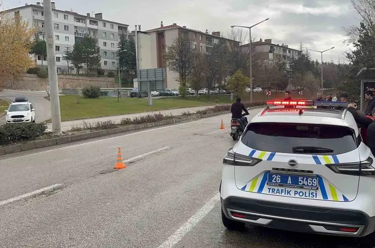Eskişehir’de meydana gelen trafik kazasında ölü sayısı 2’ye çıktı
