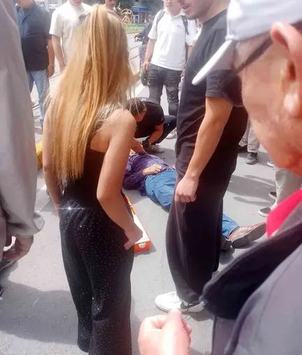 Eskişehir’de yaşı küçük motosikletlinin çarptığı yaya yaralandı
