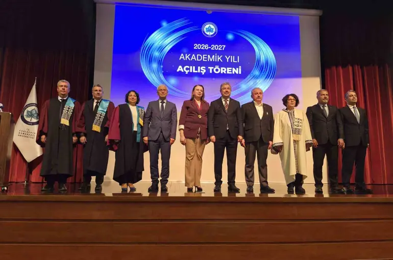 ESOGÜ 2026-2027 Akademik Yılı Açılış Töreni gerçekleştirildi
