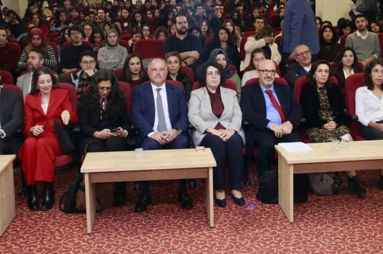 ESOGÜ Hukuk Fakültesi’nde 2026-2027 Akademik Yılı törenle açıldı
