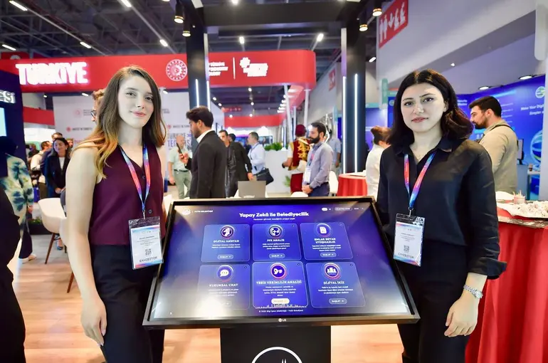 Fatih Belediyesi yapay zeka projelerini GITEX AI Türkiye 2026’da tanıttı
