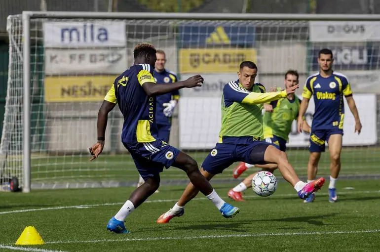 Fenerbahçe, Aston Villa maçı hazırlıklarına devam ediyor
