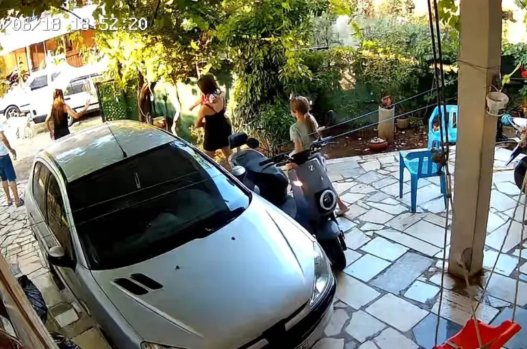 Fethiye’deki komşu dehşeti kamerada
