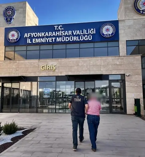 FETÖ’YE üye olmaktan aranan şahıs yakalandı
