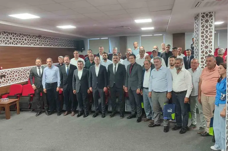 Fırat EDAŞ, muhtarlarla bir araya geldi
