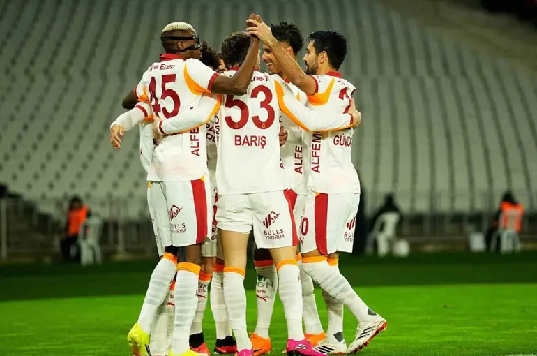 Galatasaray, ocak ayında 7 maça çıktı
