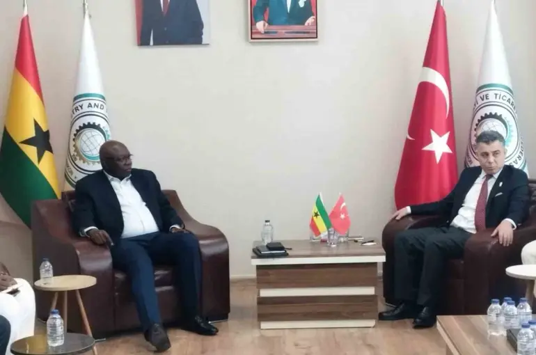 Gana Cumhuriyeti Yatırım Kurulu Başkanı ve heyeti Ankara’da
