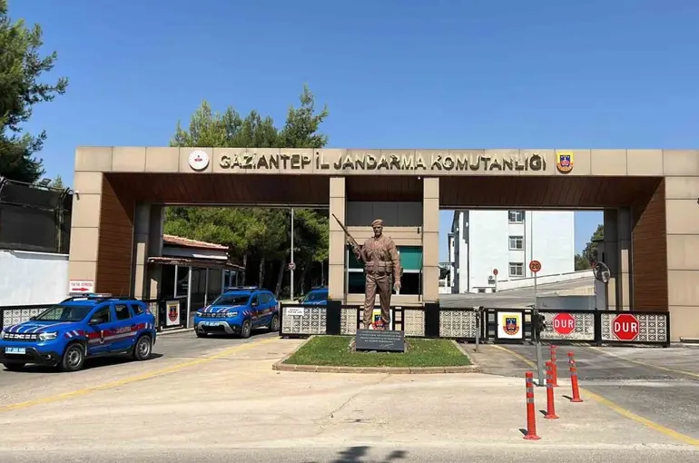 Gaziantep’te hırsızlık şüphelisi 8 şahıs tutuklandı

