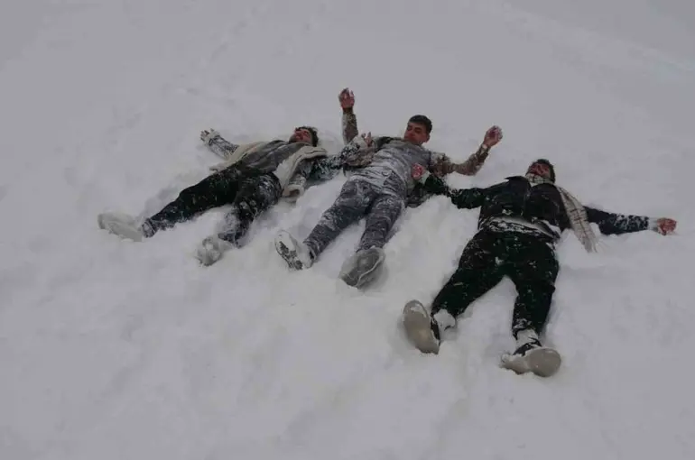 Gaziantep’te kar sevinci
