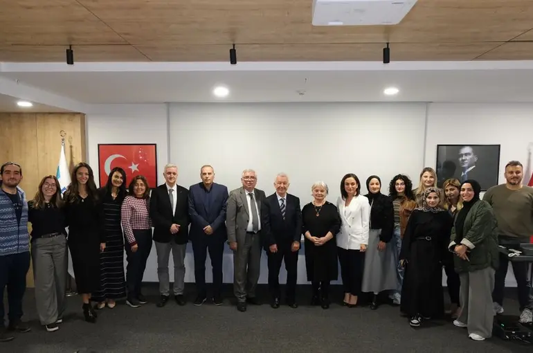 Gebelikte yüksek şeker, çocukta diyabet ve obezite riskini artırıyor
