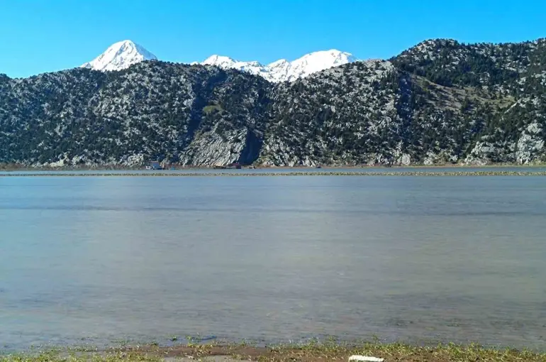 Gembos Ovası adeta göle döndü
