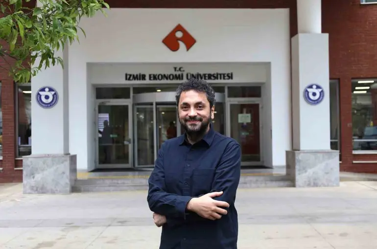 Gerçek dışı içerikler çocukları tehdit ediyor
