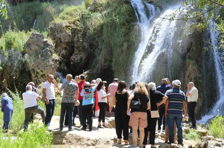 Girlevik Şelalesi’nde hafta sonu yoğunluk yaşandı
