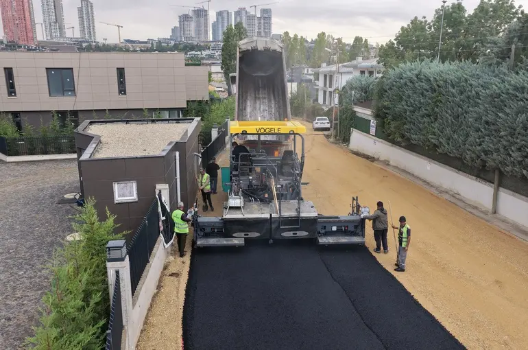 Gölbaşı Belediyesinden eylül ayında 22 bin 500 ton asfalt serimi
