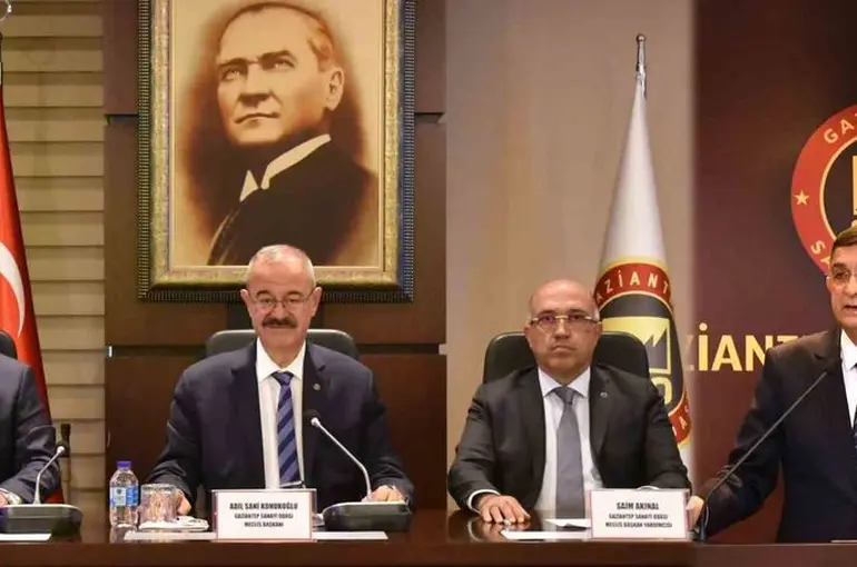 GSO Eylül ayı meclis toplantısı yapıldı
