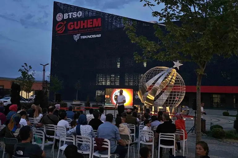 GUHEM’de Ay tutulması gözlem etkinliği
