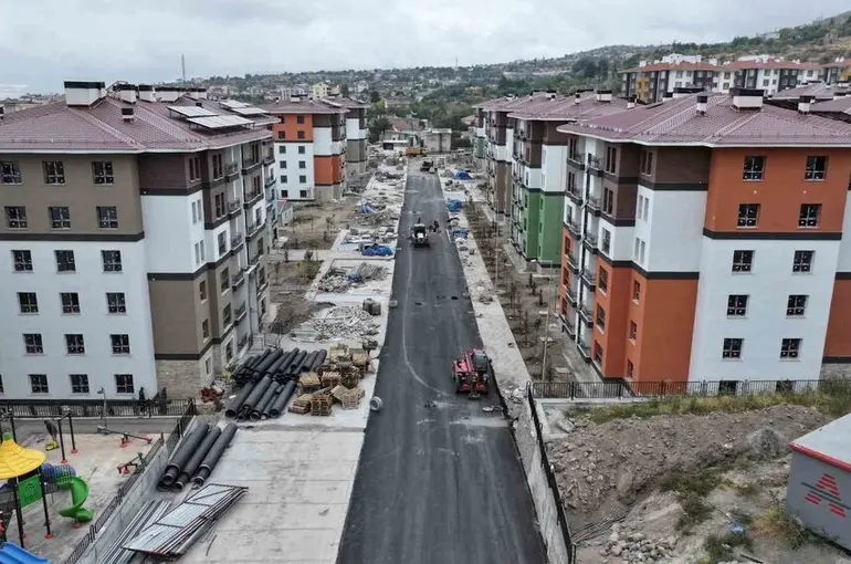 Hacılar büyük yatırımlar ile gelişiyor
