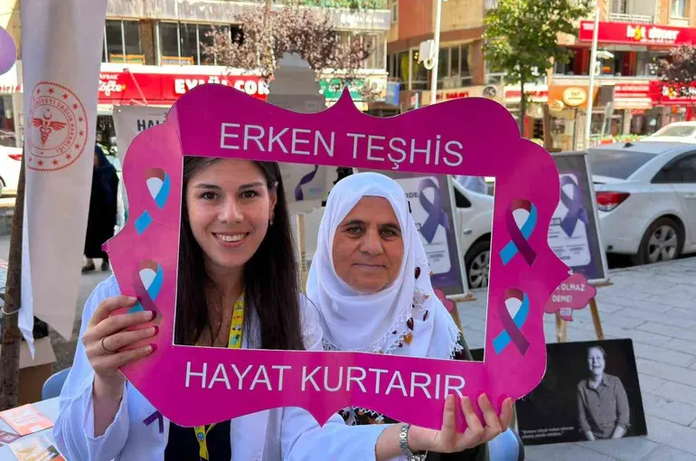 Hakkâri’de kanserde erken teşhis için farkındalık çalışması
