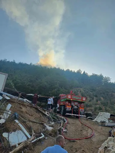 Hassa’da ormanlık alan yangını kontrol altına alındı
