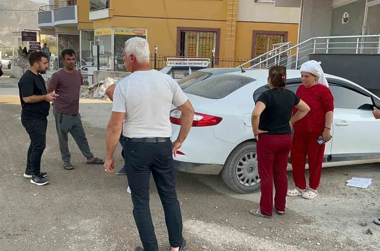 Hatay’da deprem vatandaşları korkuttu
