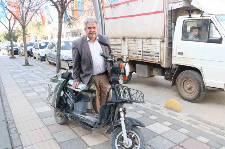 Hayatı boyunca girdiği hiçbir seçimi kazanamayan adam hayatını kaybetti
