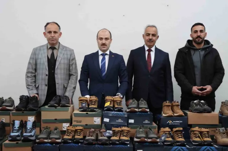 Hayırsever iş insanından örnek davranış
