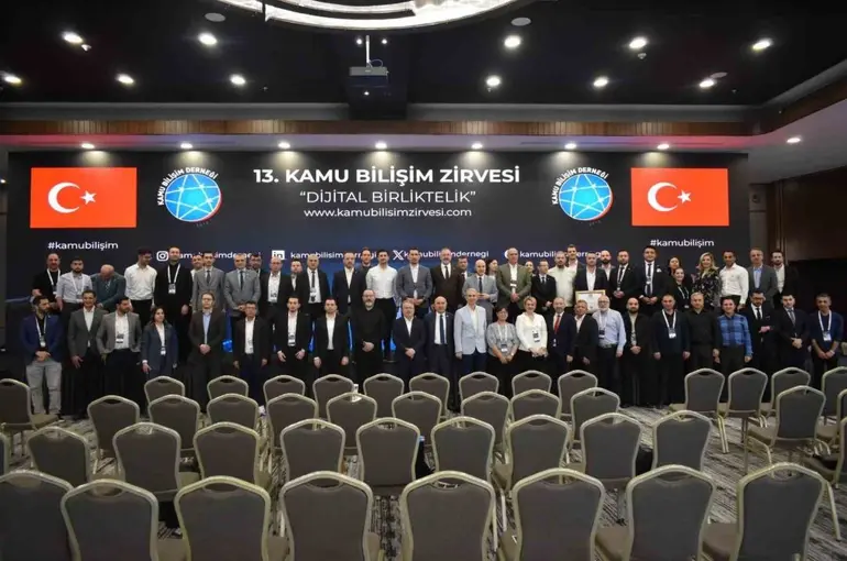 HBB, kamu bilişim zirvesinde başarıya layık görüldü
