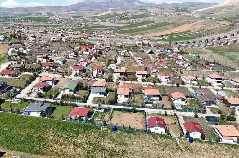 Hobi bahçesi sahipleri bahçelerindeki yapıların yıkılmamasını istiyor
